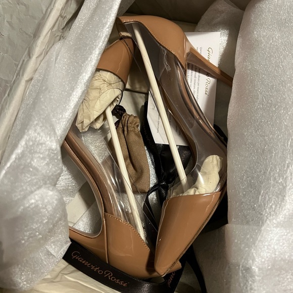 Gianvito Rossi Plexi heels size 35 nude - Picture 12 of 15